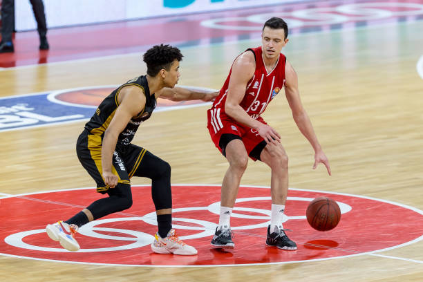 进的驾驶辅 进的驾驶辅