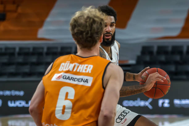 在车队策略 在车队策略